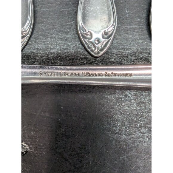 Simeon L & George H Rogers Oneida Homestead Pattern Replacement Flatware 5 Pcs - Picture 8 of 8